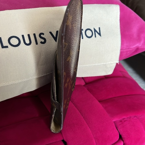 Authentic (MI1904) Louis Vuitton Glasses Case - Picture 3 of 14